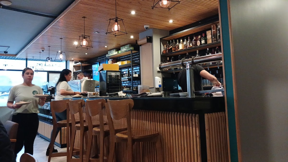 1885 Café & Bakery