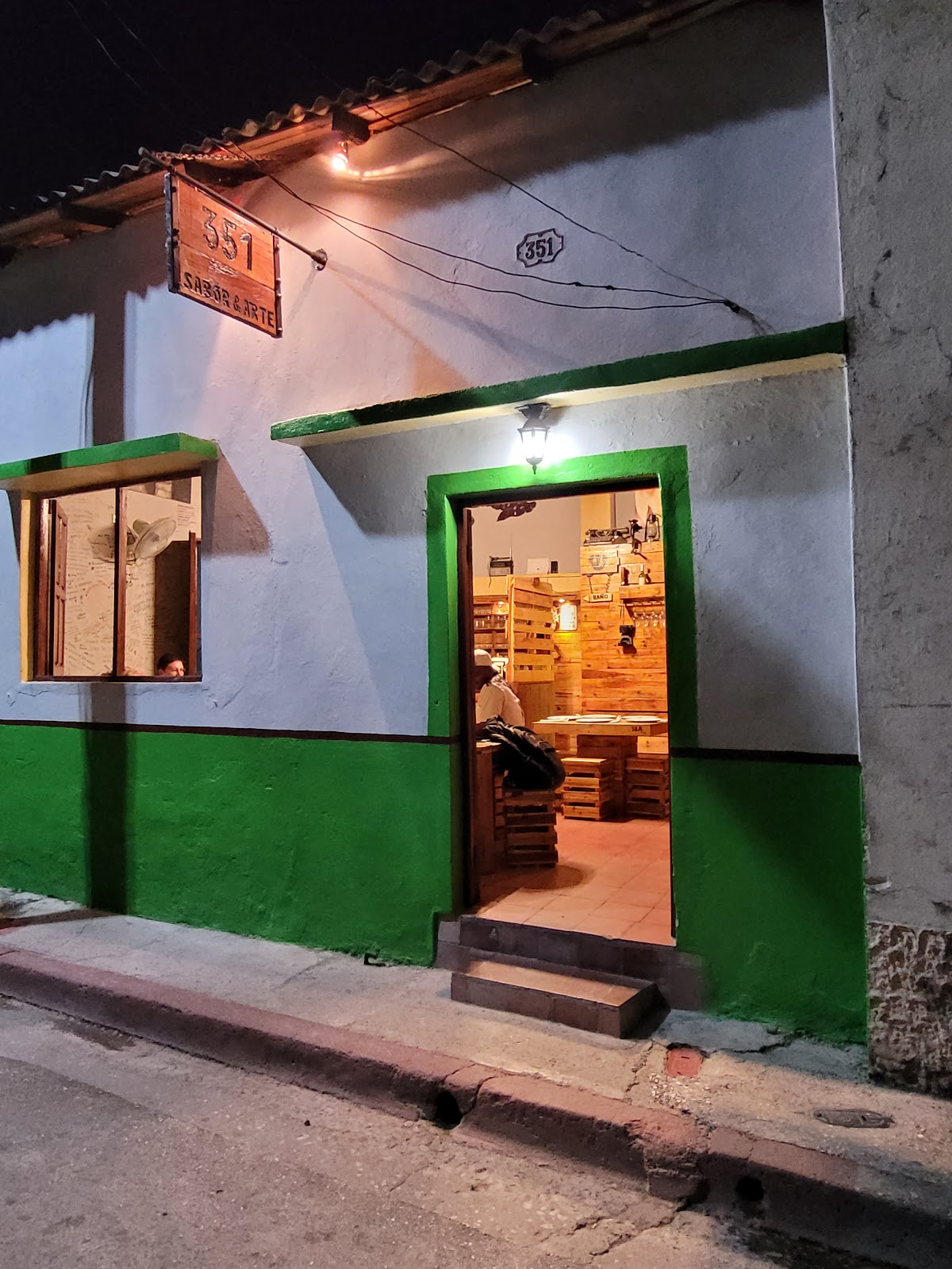 351 Sabor y Arte.Bar restaurante