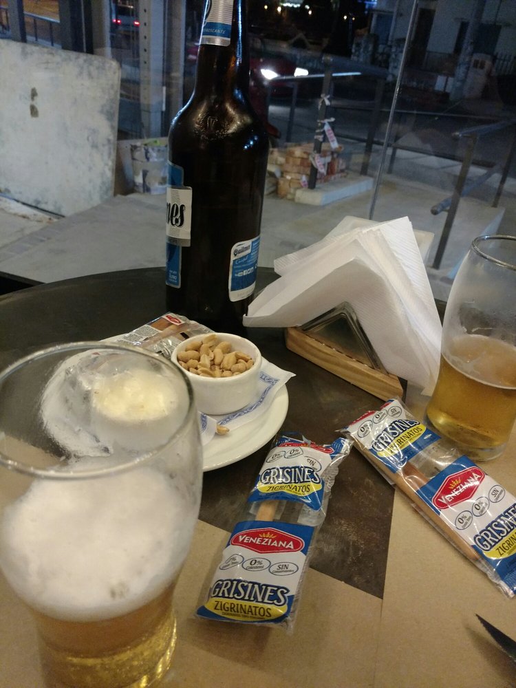 628 Bar & Deli