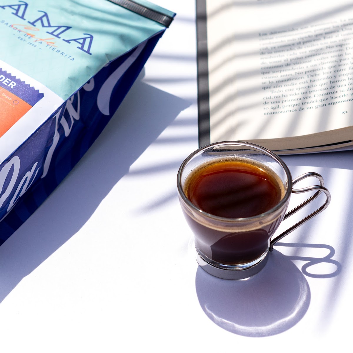 Ama Café