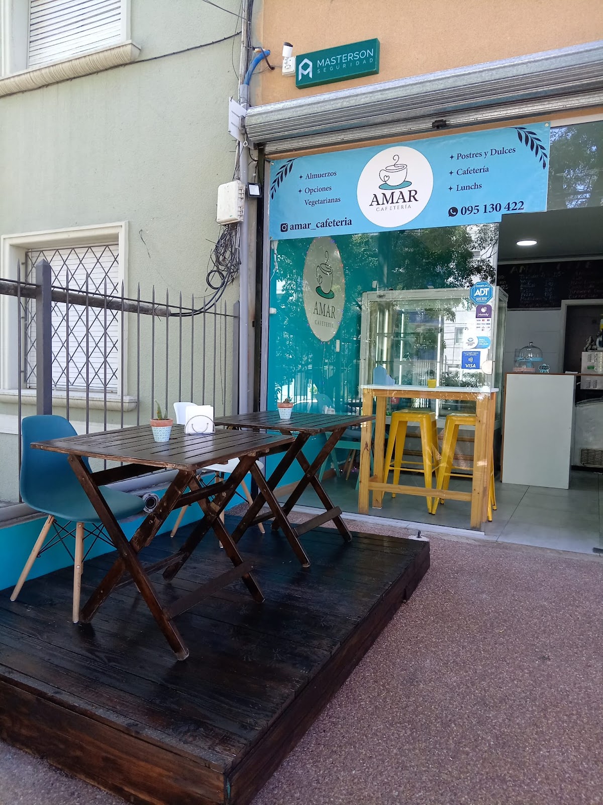 Amar Cafeteria