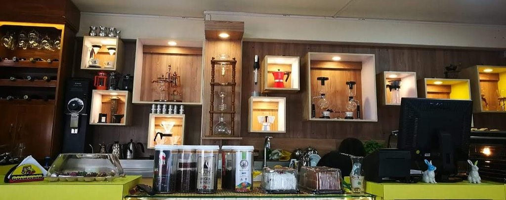 Amor Patrio Cafe Literario