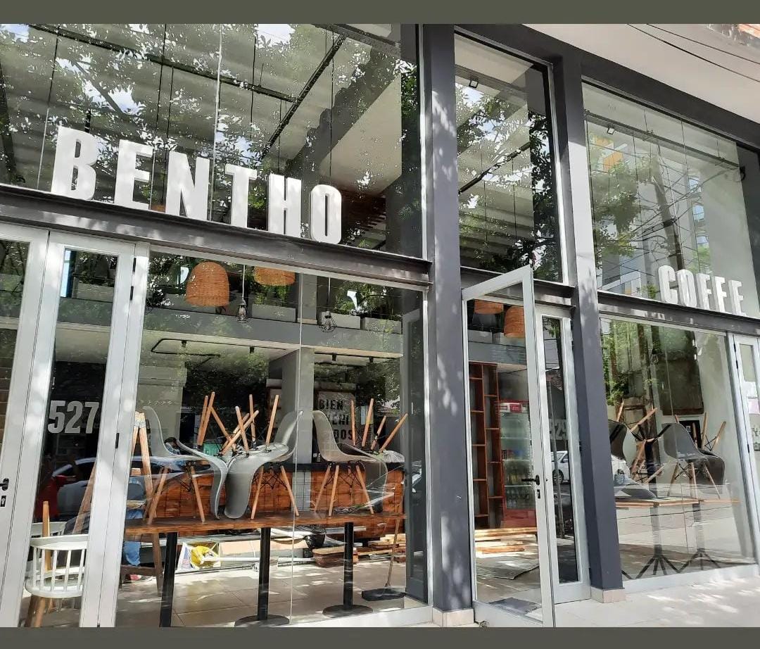 BENTHO ALVEAR