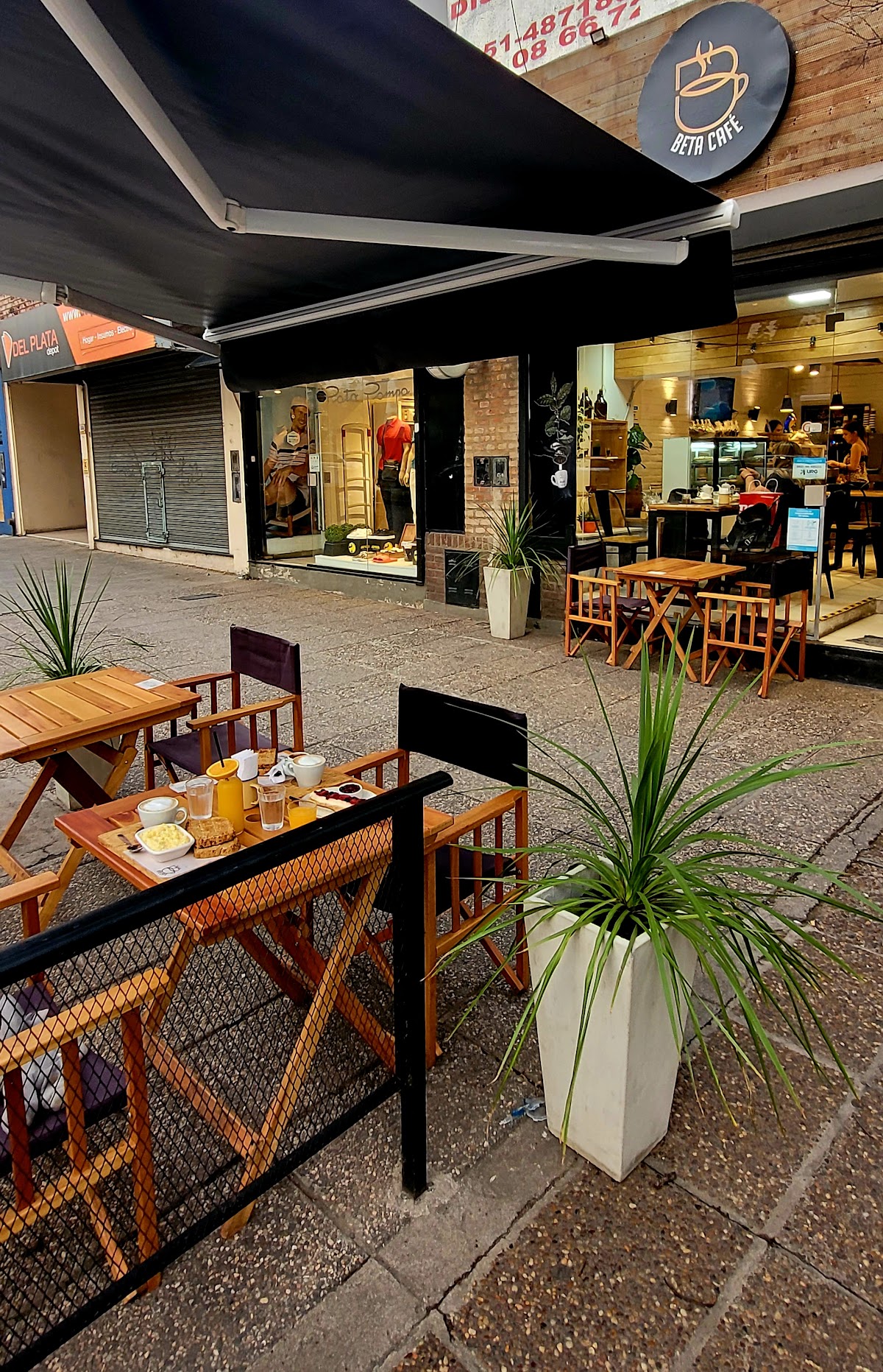 BETA CAFE