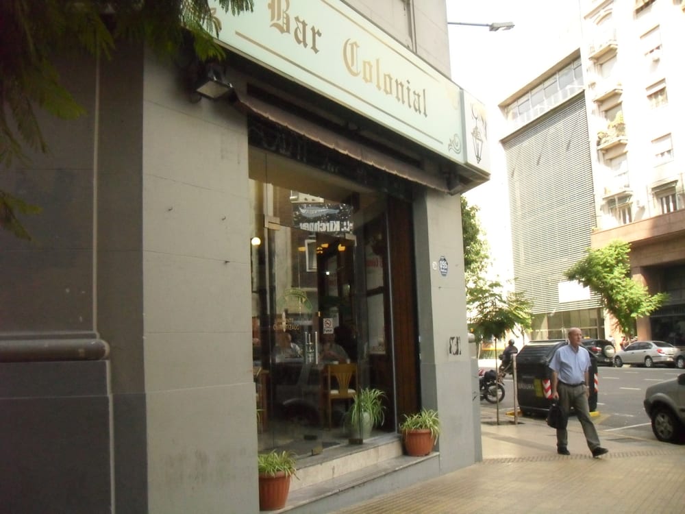 Bar Colonial