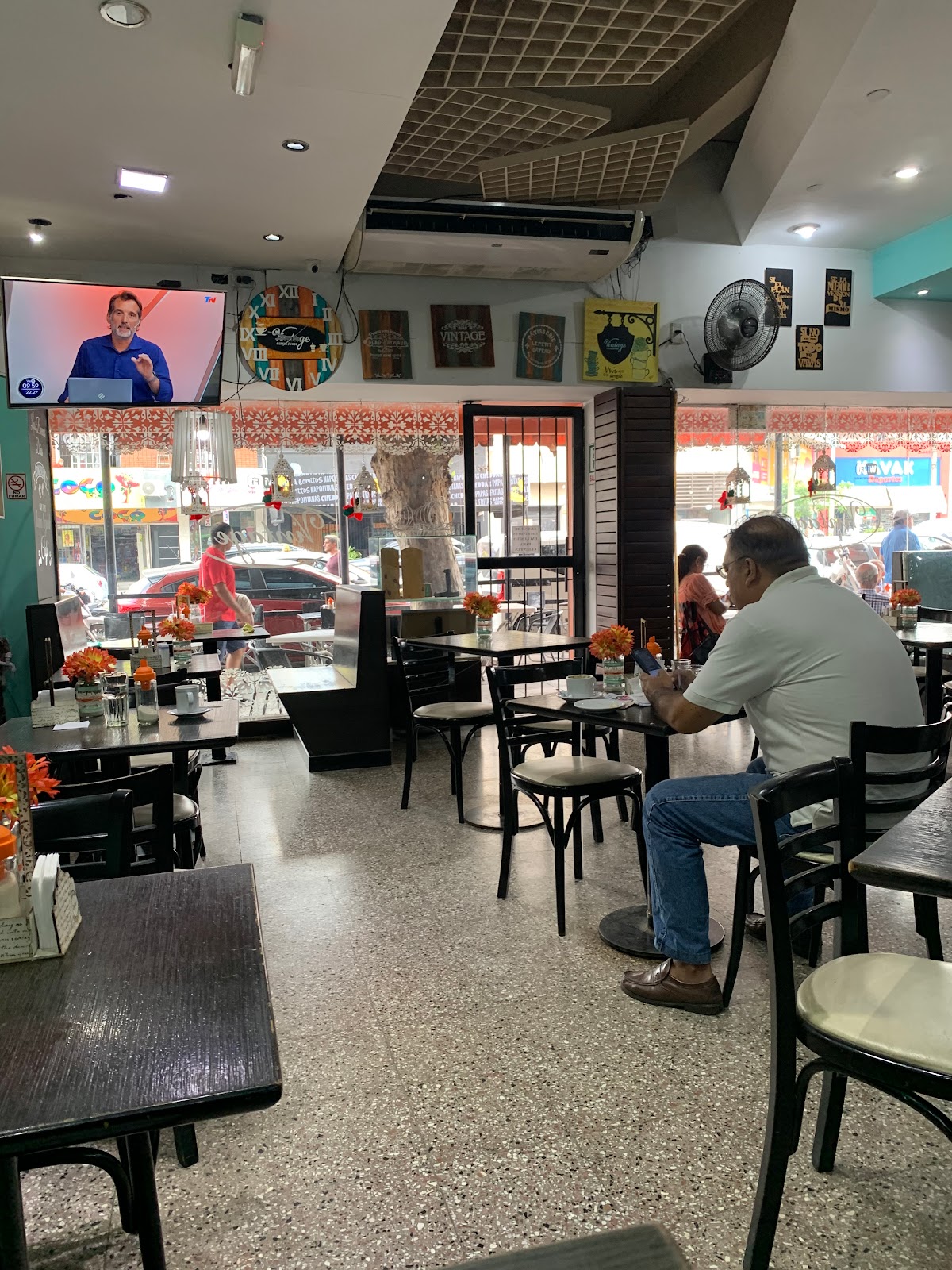 Bar Vintage