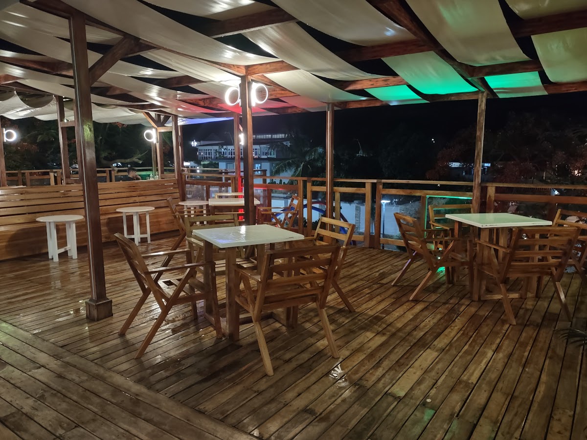 Bar bello