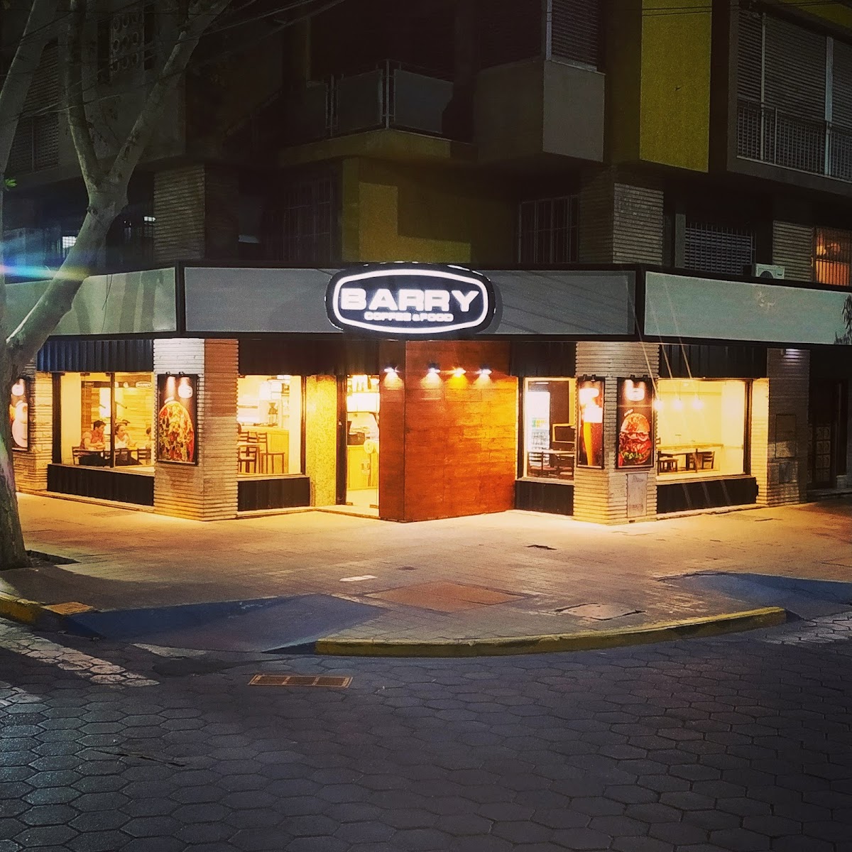Barry Coffee & Food