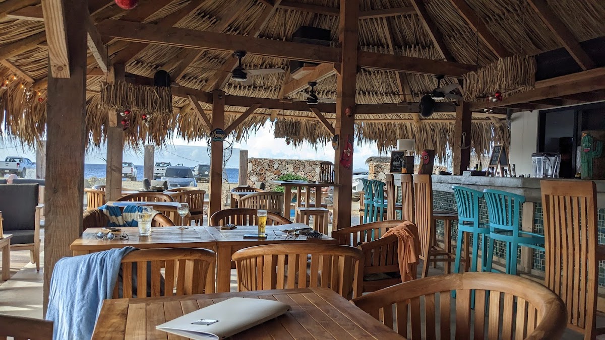 Bloozz Restaurant