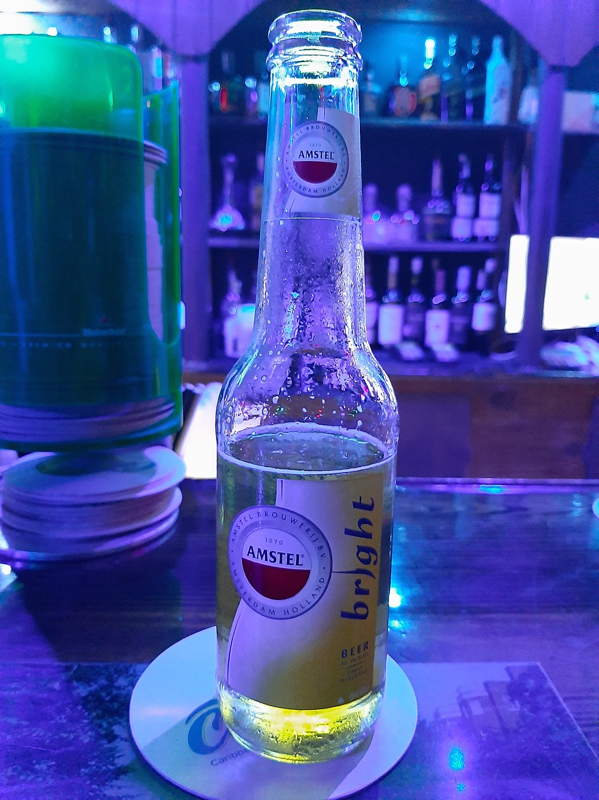 Blue Moon Café