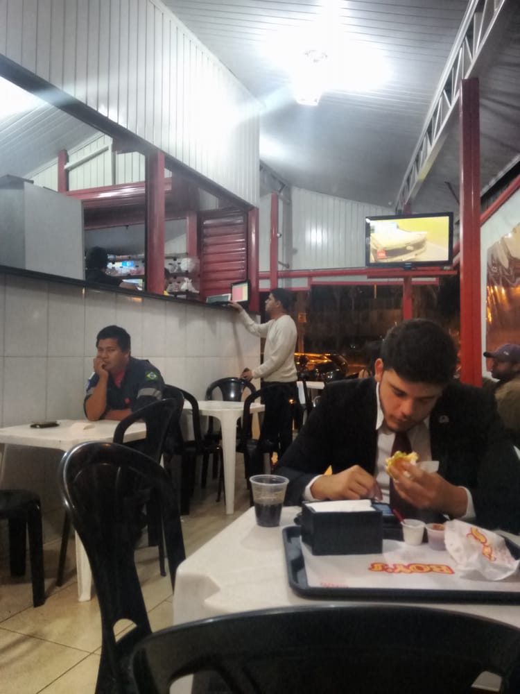 Boys Fast Food