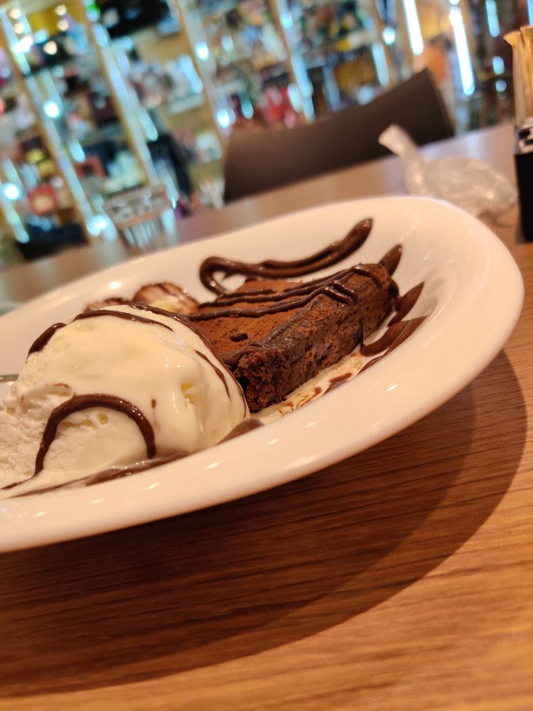 Brownieria