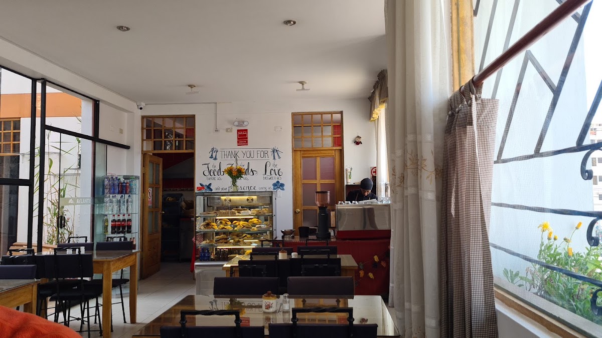 Bunnu Café Lucrepata