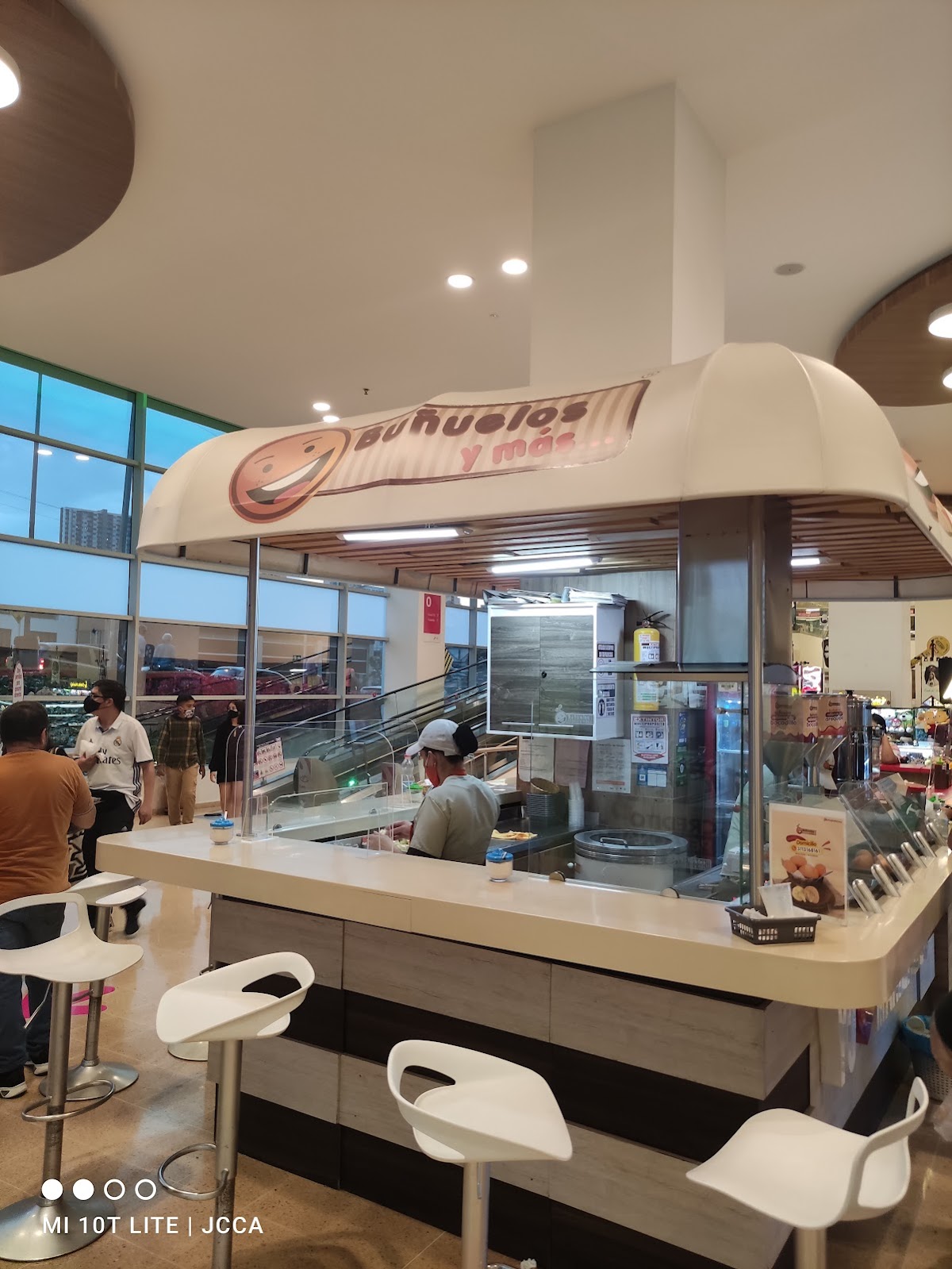 Buñuelos y Más (Mallplaza Manizales Centro Comercial)
