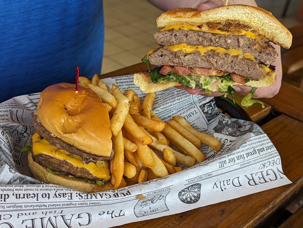 Burgers & Crepes
