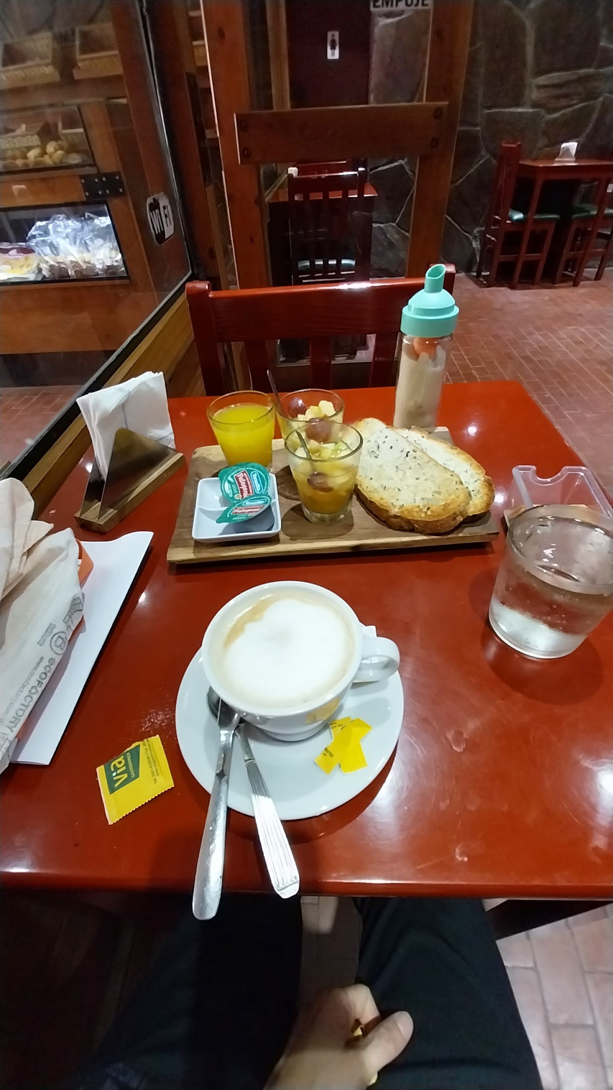 CONFITERÍA COLON