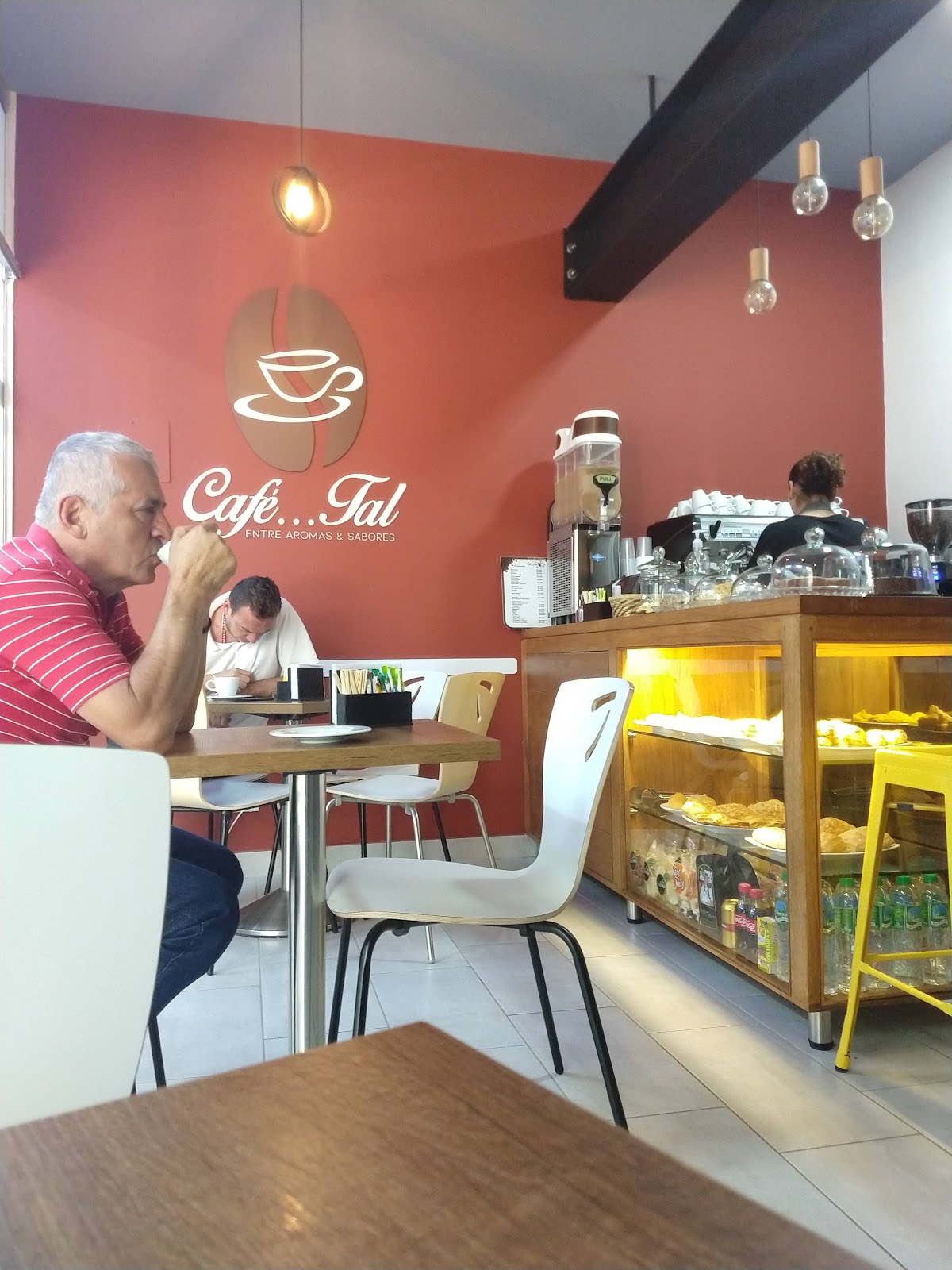 Café... Tal