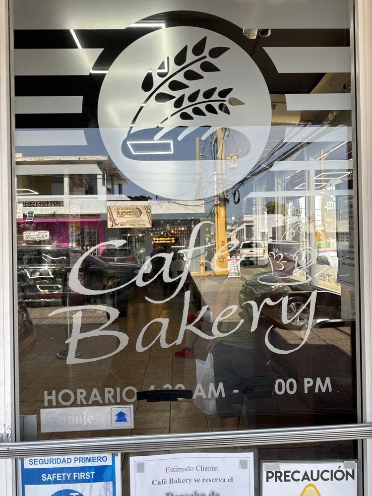 Cafe Bakery