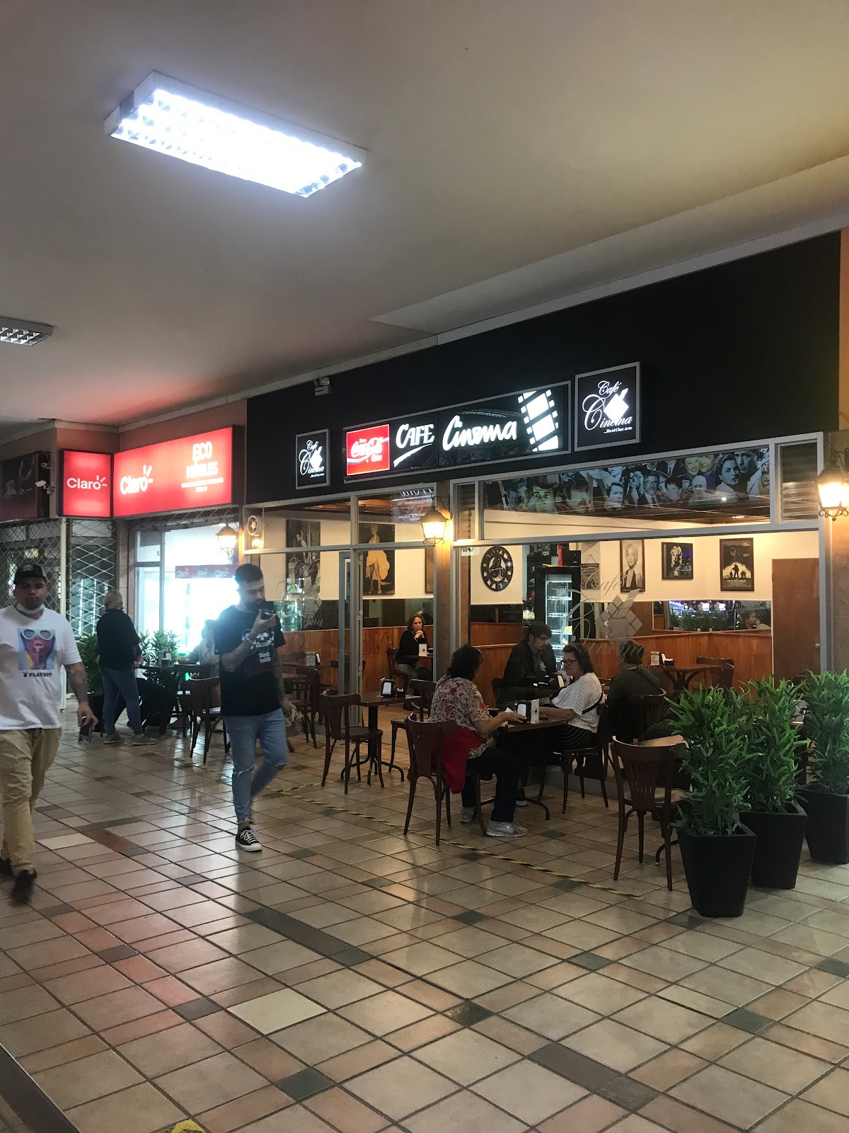Cafe Cinema