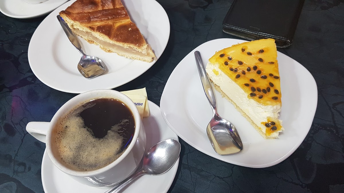 Café Dos x 3