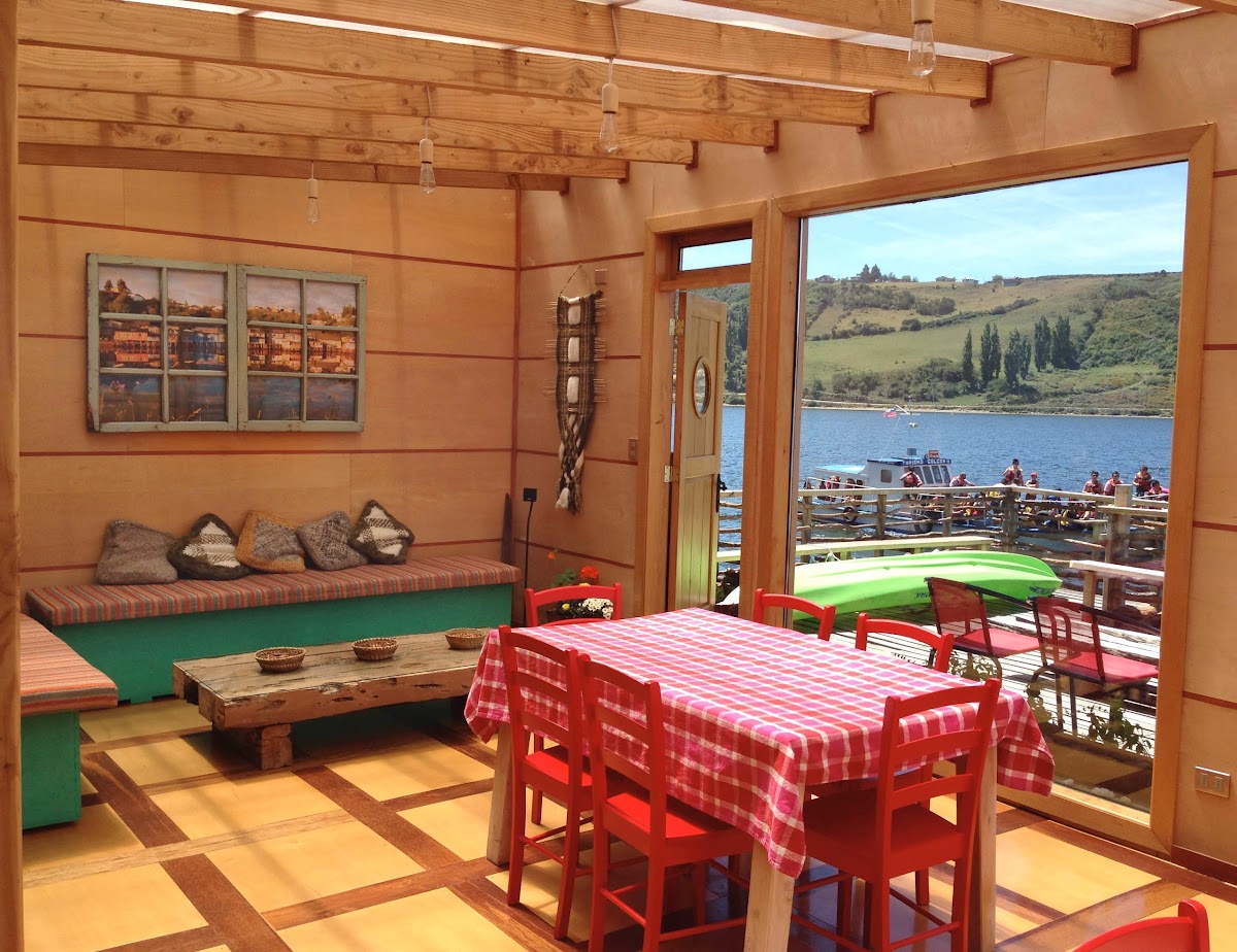 Café Galería de Arte Palafito Patagonia
