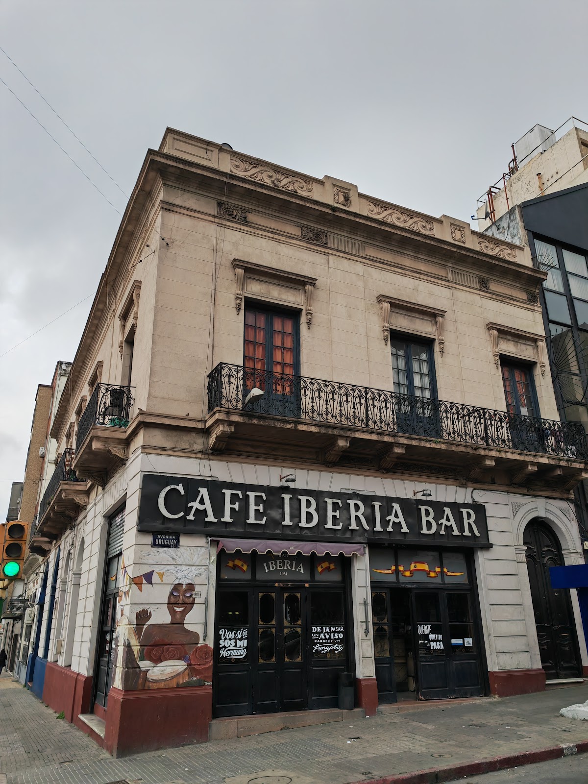 Café Iberia Bar