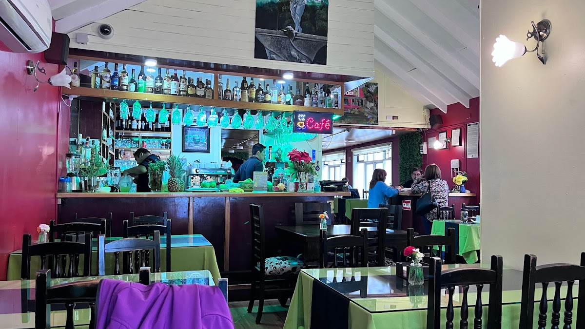 Cafe Plaza