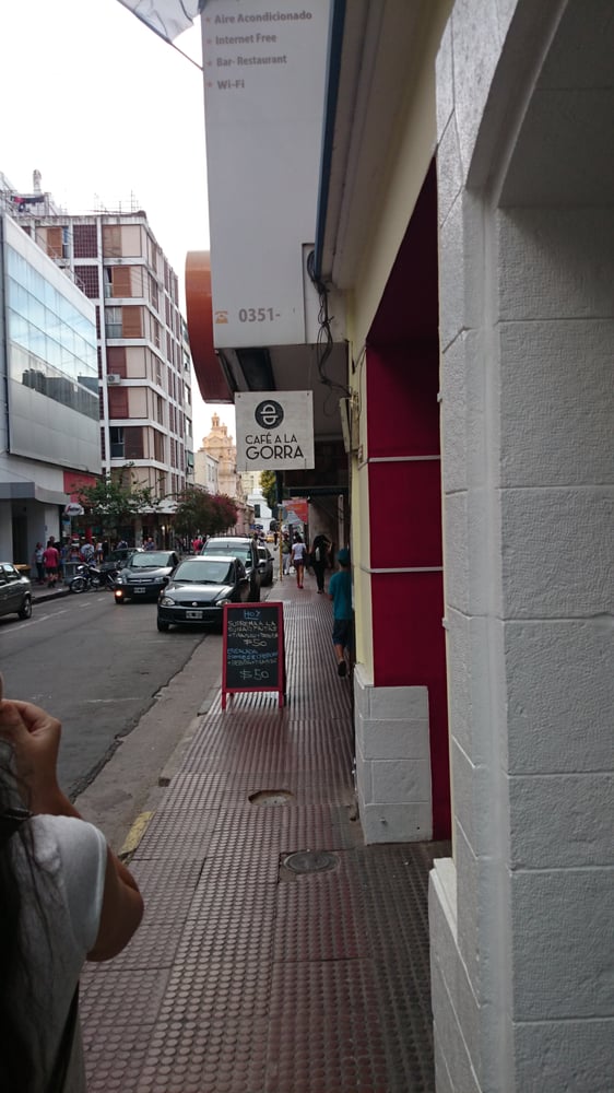 Café a la gorra