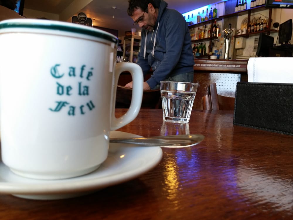 Cafe de la Facu