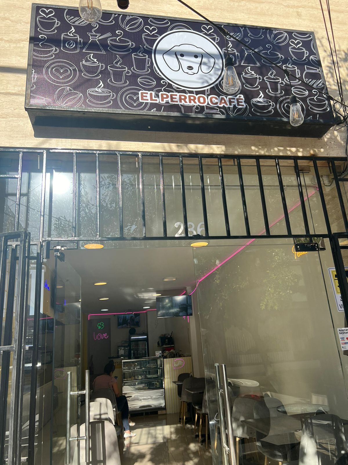 Cafetería - EL Perro Café