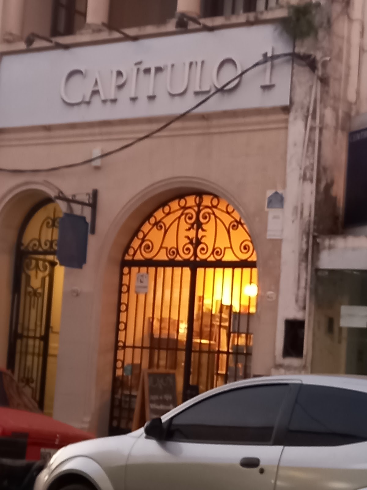 "Capítulo 1" Libros - Café