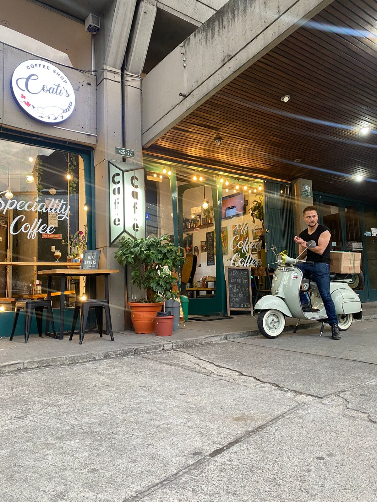 Coati's Coffee Shop