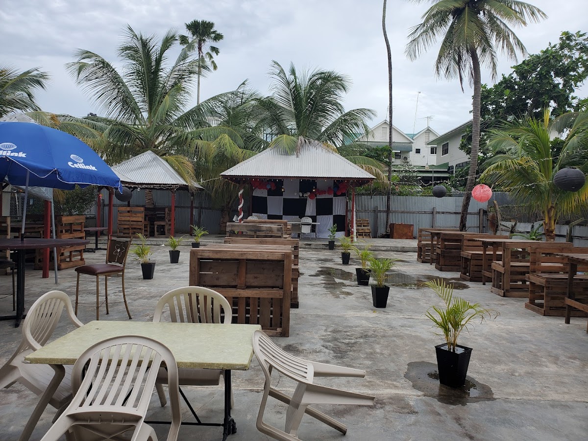 Cocktails hotspot bar and grill