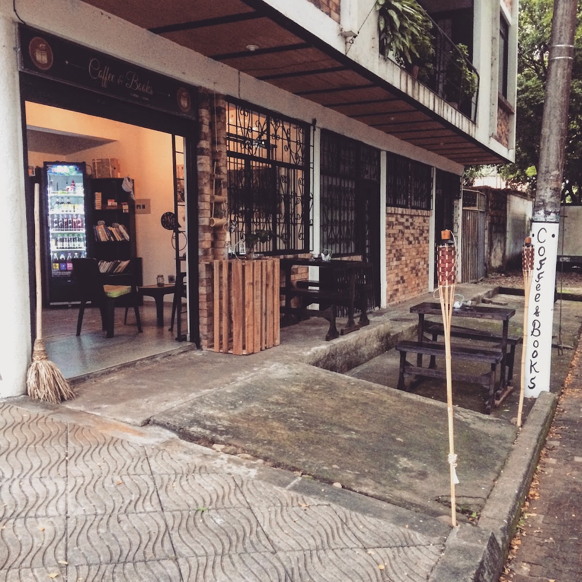 Coffee & Books