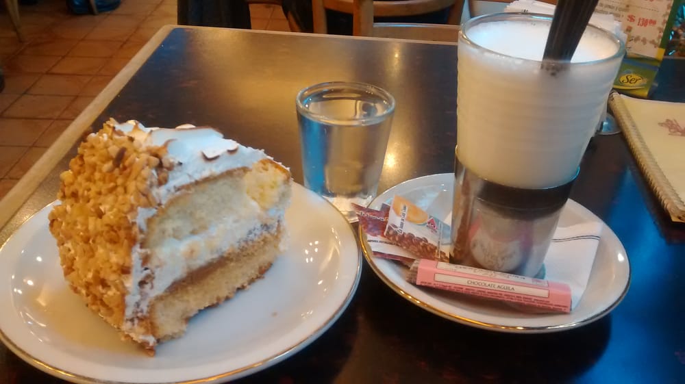 Confitería Atenea