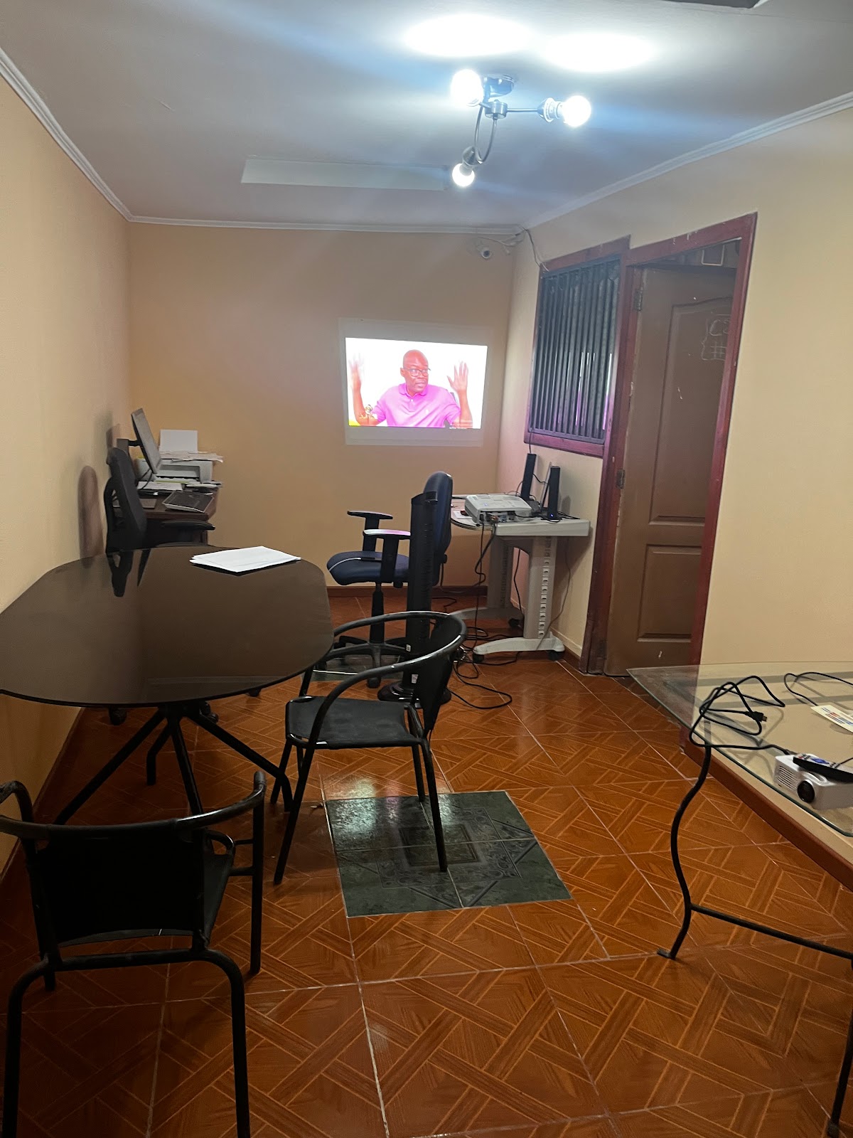 Cyber Cafe y Servicios Computacionales