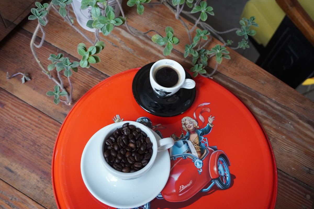 Del Patio Café