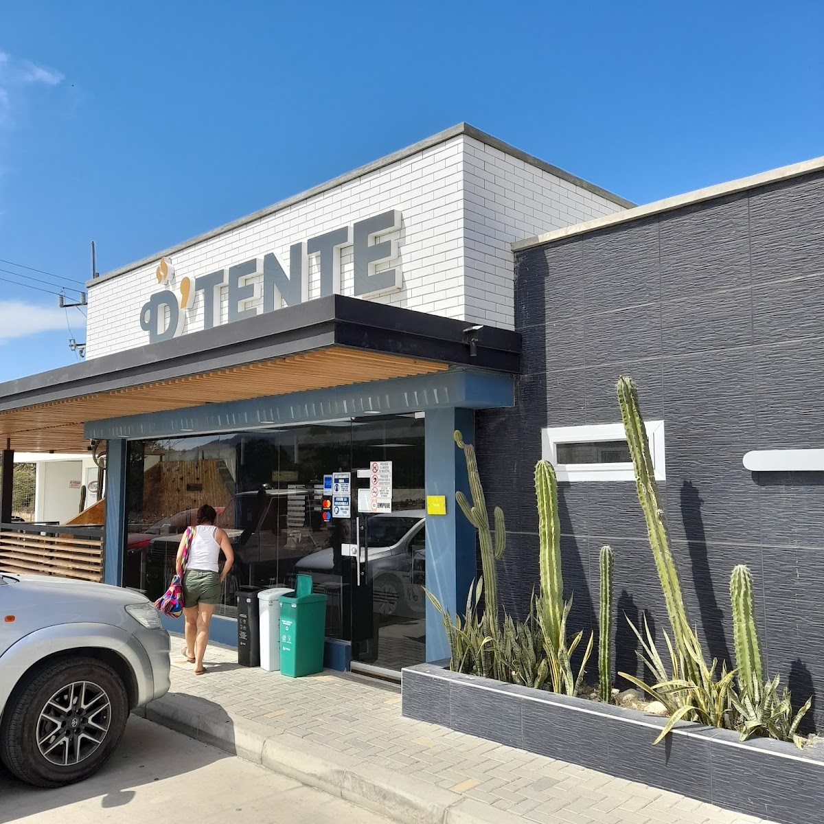 D'tente