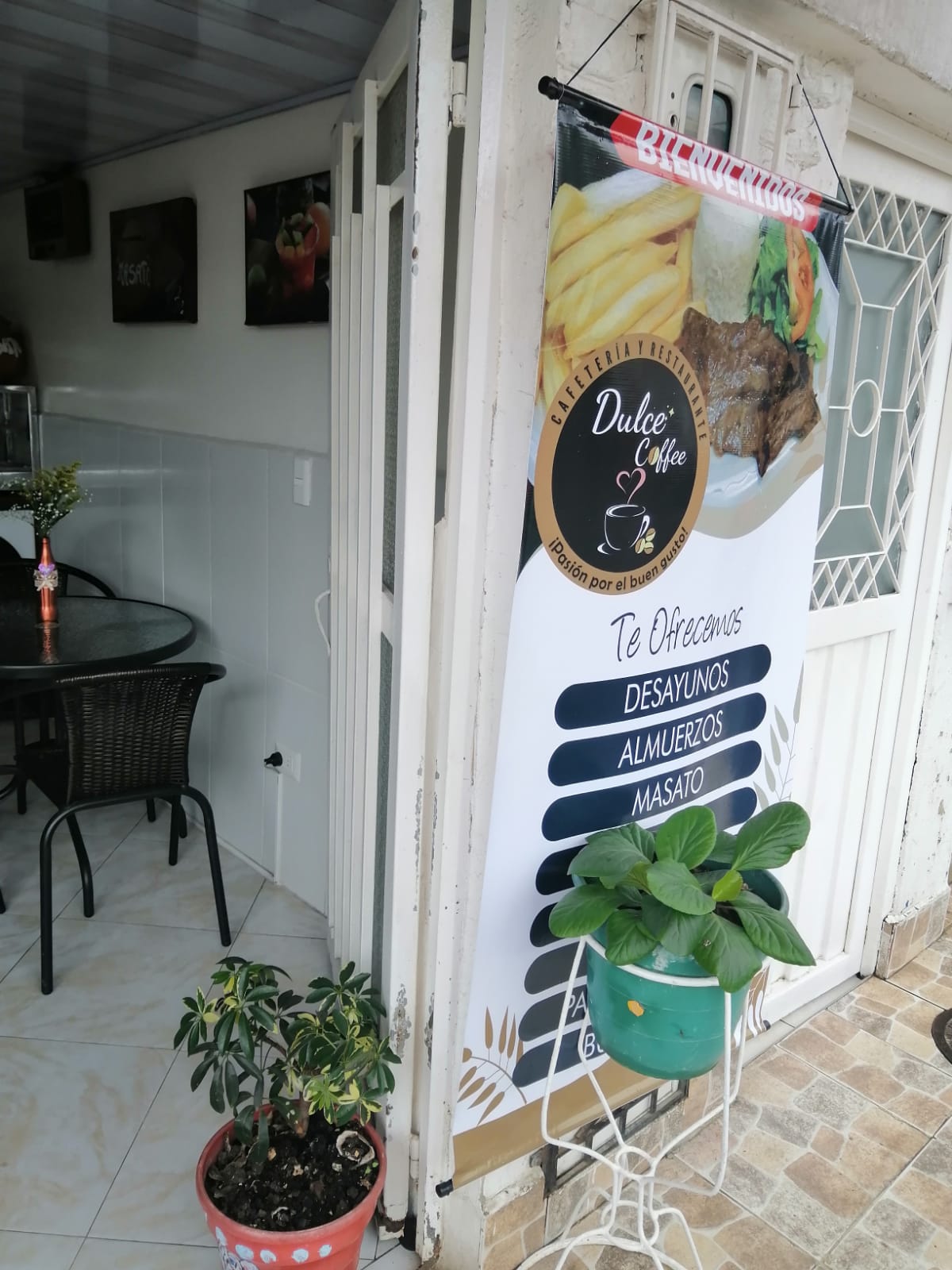 Dulce Coffee restaurante cafeteria