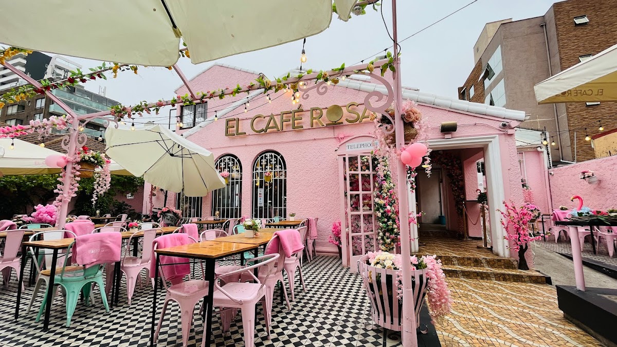 EL CAFÉ ROSA