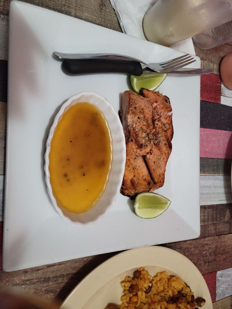 El Bohio Restaurant