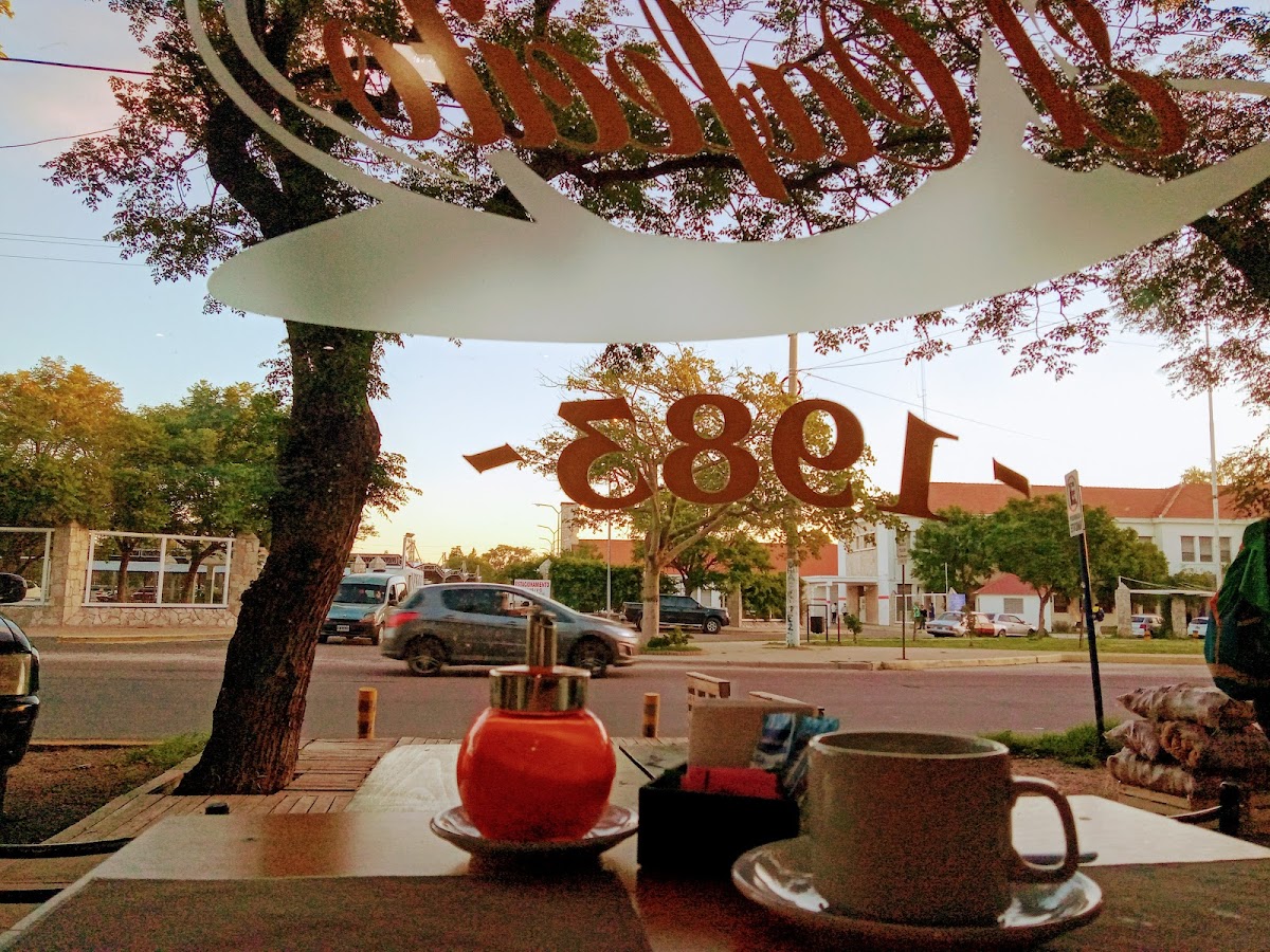 El Cafécito 1983