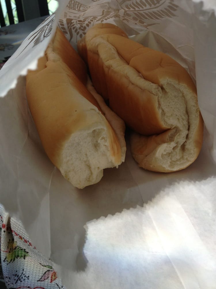 El Faro Bakery