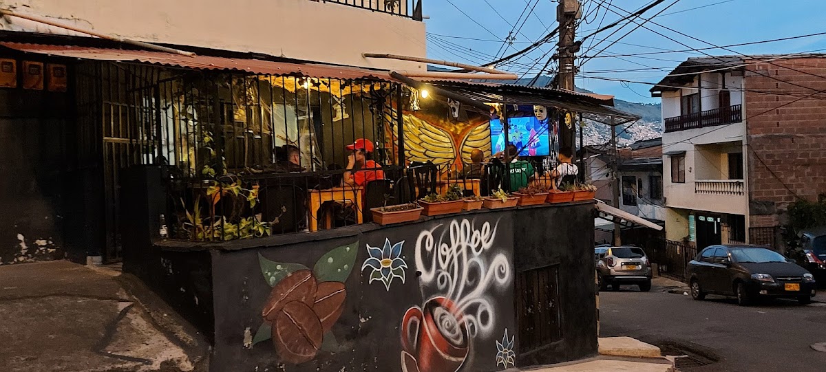 El Garaje C&B