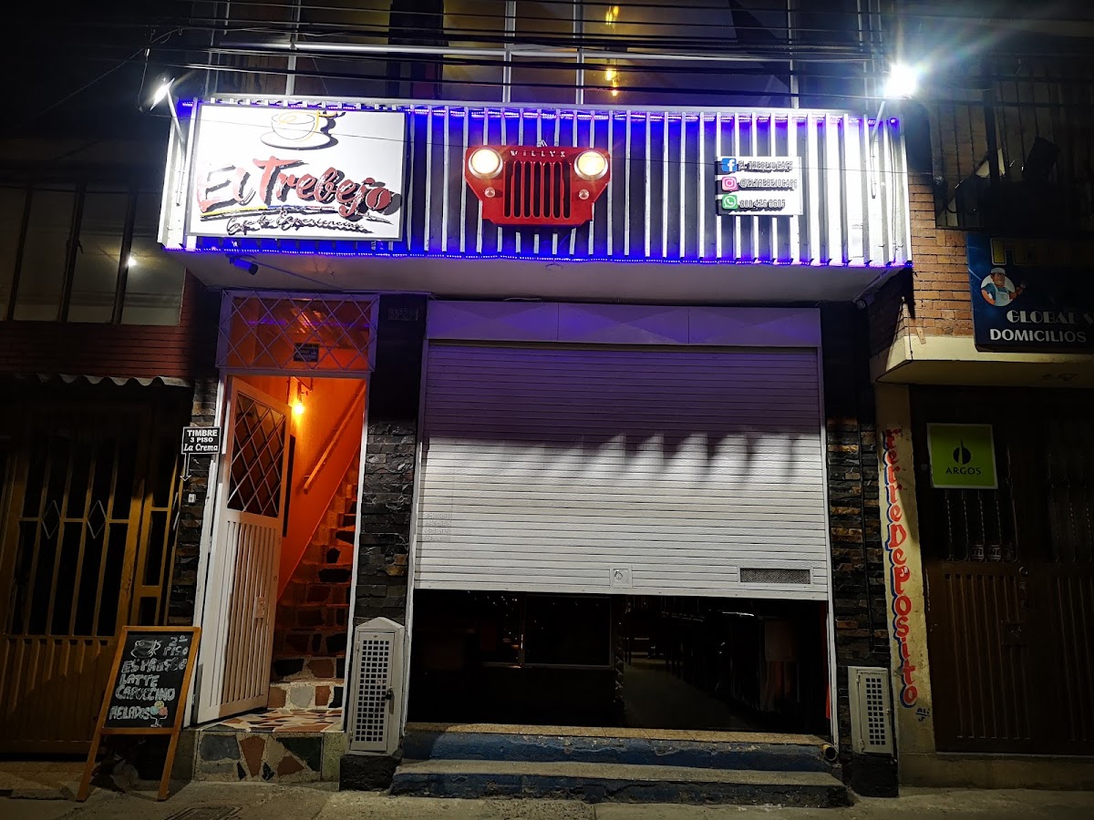 El Trebejo Café de Experiencias