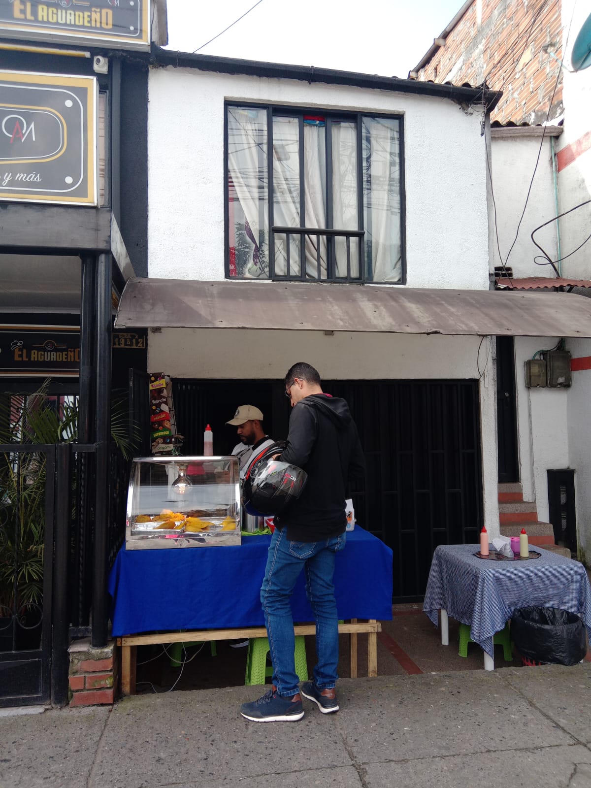 Empanada delli express
