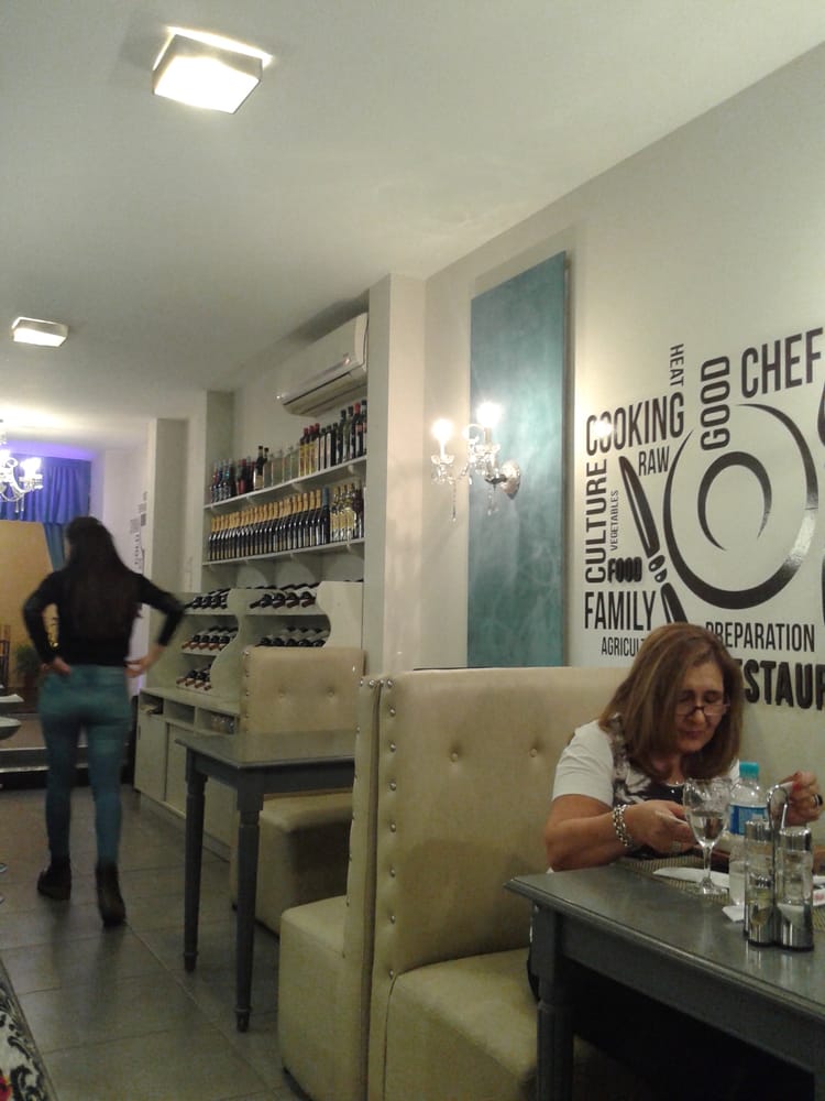 Épic Café Bar
