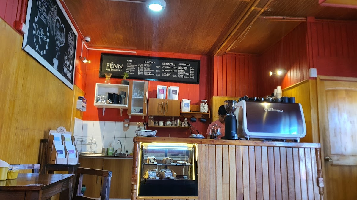 FËNN Café & Chocolate