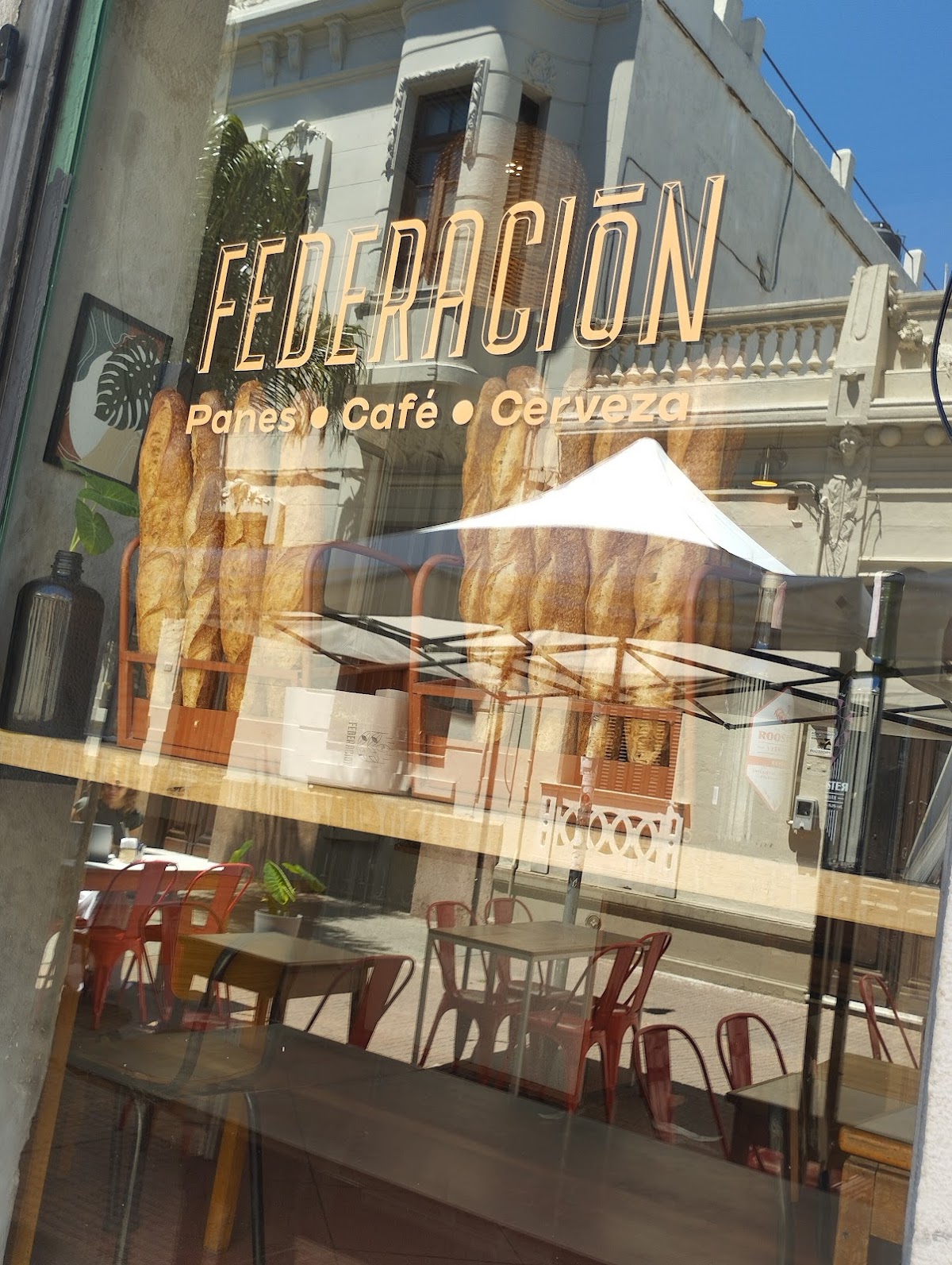 Federación (Café y Panadería Urbana)