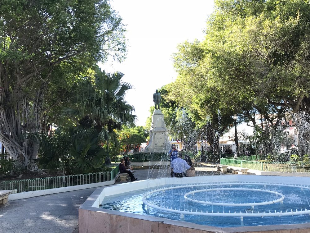 Fountain Of The Lions